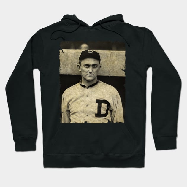 Ty Cobb, 1909 in Detroit Tigers Hoodie by PESTA PORA